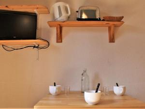 Appartements Appartement Risoul, 1 piece, 4 personnes - FR-1-330-481 : photos des chambres