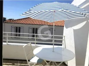 Studio idéal au centre-ville de La Tranche-sur-Mer, à 80m de la plage, avec balcon et aperçu mer - FR-1-357-240 - 滨海拉特朗什