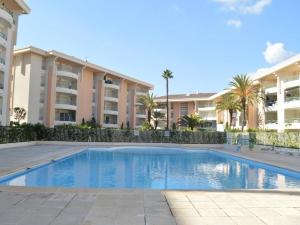 Appartements Appartement Frejus, 2 pieces, 6 personnes - FR-1-226A-357 : photos des chambres