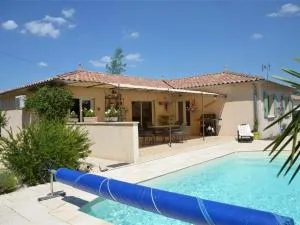 Villa 4* à Vallon-Pont-d'Arc avec piscine privée, jardin clôturé, climatisation et WiFi - FR-1-382-63 - Labastide-de-Virac