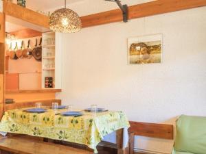 Appartements Studio pour 4 pers a Chantemerle, Serre-Chevalier avec balcon, parking et equipements complets - FR-1-330E-70 : Appartement (4 Adultes)