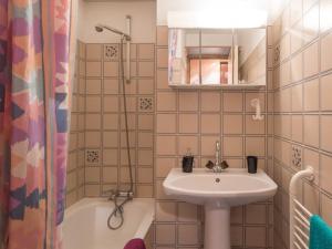 Monêtier Les Bains - Appartement 3 pièces avec jardin, rénové, proche Grands Bains - FR-1-330F-75