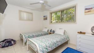 Comfortable lowset family home only minutes from the water! Tarooki St, Bellara