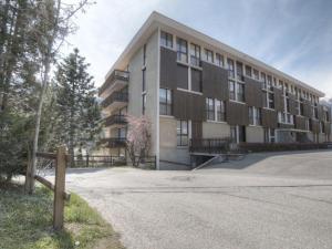 Appartements Appartement Saint-Chaffrey , 1 piece, 2 personnes - FR-1-330E-63 : photos des chambres
