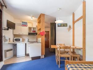 Appartement Saint-Chaffrey , 1 pièce, 4 personnes - FR-1-330E-46