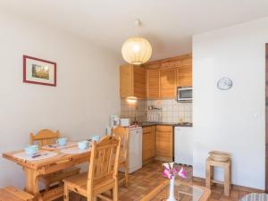Appartement cosy avec balcon, 5 couchages, centre Serre Chevalier, proche pistes et commerces - FR-1-330F-50