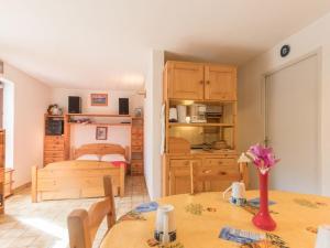 Appartements Charmant studio 4 pers, jardin sud, Serre-Chevalier - FR-1-330E-44 : photos des chambres
