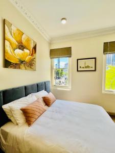 Clarendon Hotel
