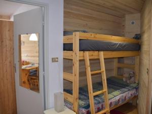 Appartements Studio cosy pour 4 pers avec balcon, parking et animaux acceptes a Montgenevre - FR-1-266-72 : photos des chambres