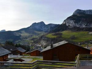 Appartements Appartement skis aux pieds 6 pers, balcon sud, garage, menage inclus, 3* - FR-1-241-171 : photos des chambres