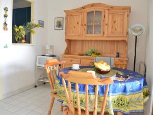 Appartements Appartement Frejus, 1 piece, 4 personnes - FR-1-226A-293 : photos des chambres