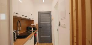 Phaedrus Living Seaside Luxury Flat Athina 109