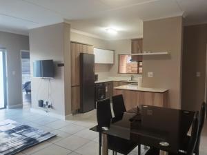 Three Bedroom Apartment At The Blyde
