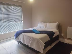 Three Bedroom Apartment At The Blyde