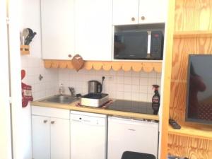 Appartements Appartement Risoul, 2 pieces, 6 personnes - FR-1-330-138 : photos des chambres