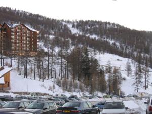 Appartements Studio Cabine A Risoul 1850 - 4 Couchages, Ski, Animaux Acceptes, Proche Commerces et Navette - FR-1-330-182 : photos des chambres