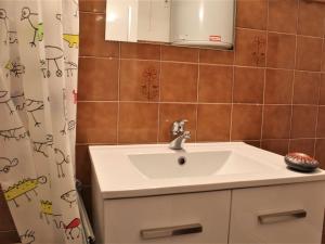Studio cabine calme, 4 pers, pied des pistes - Risoul 1850 - FR-1-330-194