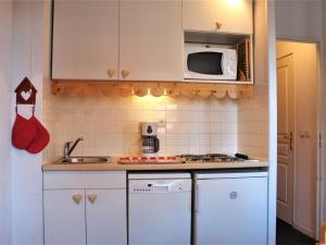 Studio 3 couchages près des pistes, balcon, piscine, sauna, WiFi inclus, casier à ski - Risoul 1850 - FR-1-330-238