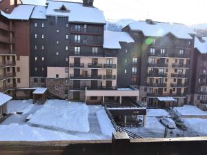 Studio cosy au pied des pistes - 4 couchages - Proche ESF et commerces - FR-1-330-175