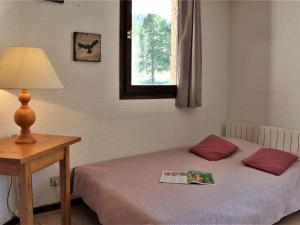 Appartement 3 Pièces 6 couchages avec piscine, animaux admis à Risoul 1850 - FR-1-330-209