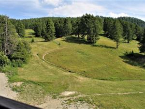 Appartement cosy 2 pièces avec balcon et accès piscine à Risoul - FR-1-330-164
