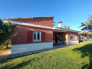Chalet de Tony Verde en plena naturaleza - Muñopedro
