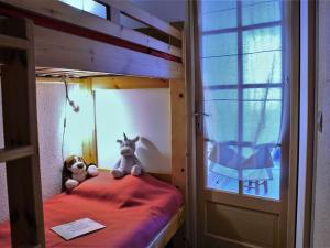 Studio cabine 4 pers, pied de pistes, animaux acceptés – Risoul 1850 - FR-1-330-221