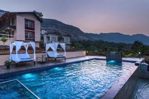 Asanjo Villa by StayVista - Mulshi's lush beauty with Eclectic interiors, Valley view, Movie projector & a refreshing swimming pool - Mulshi