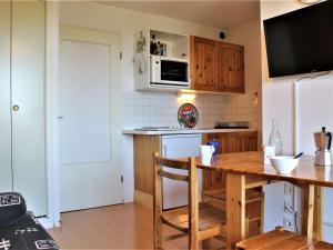 Studio coin montagne 4 pers, pied de pistes à Risoul - FR-1-330-112