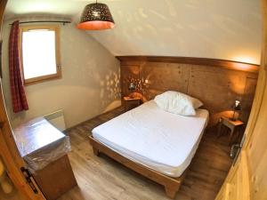 Appartements Duplex Montagnard avec Piscine, Parking et Proche Pistes - 6 Couchages, Vars Les Claux - FR-1-330B-18 : photos des chambres