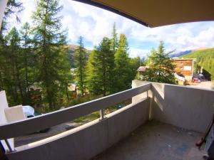 Studio 4 pers. Vars Les Claux, balcon, à 50m des pistes et proche commerces - FR-1-330B-36