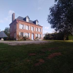 Hotels Domaine de Bertheauville : photos des chambres