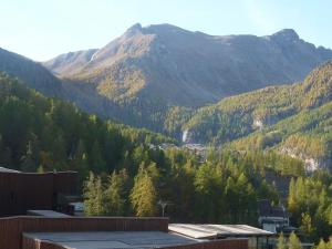 Appartement 2 pièces, 6 pers. aux Orres avec balcon - FR-1-322-171