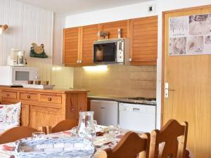 Studio cosy 4 pers, centre Méribel, pistes à 50m, proche commerces et restos - FR-1-180-312