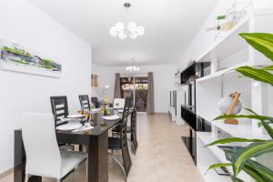 Home2Book Charming Casa El Refugio