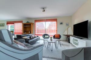 Maisons de vacances Maison avec piscine couverte pour 8 personnes a Sarzeau : photos des chambres