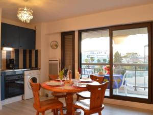 Appartements Appartement Frejus, 2 pieces, 4 personnes - FR-1-226A-22 : photos des chambres