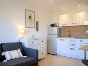 Studio 2 pers au Lavandou, près plage, parking, ménage inclus - FR-1-251-78