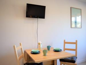 Studio 2 pers au Lavandou, près plage, parking, ménage inclus - FR-1-251-78