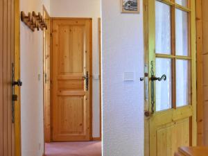 Appartement pour 6, centre Méribel, proche commerces et pistes, piscine lété - FR-1-180-303