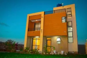 Shany’s Villa 3bdrm with private swimming pool - Kikambala