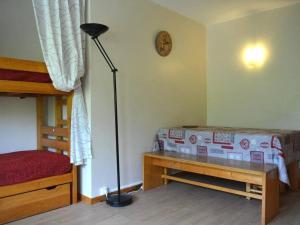 Studio confortable avec balcon près des pistes - FR-1-241-116