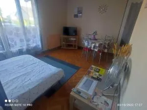 Studio en RDC avec terrasse - 讷韦尔 Studio en RDC avec terrasse - 讷韦尔