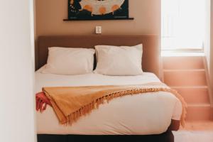 Deluxe Double Room with Balcony room in HOLT Hotel