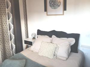 Appartements Cosy flat proche Gare & Parking - clim : photos des chambres