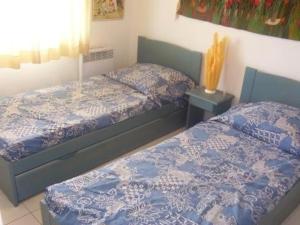 Appartement à Fréjus avec terrasse et ménage inclus - FR-1-226A-66