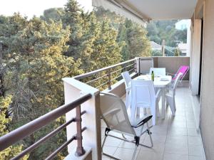 Appartement T3 lumineux avec terrasse, climatisation, garage et Wifi à 2 pas des plages - Cavalaire - FR-1-226B-34