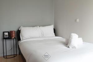 Prague II Disneyland Bmyguest