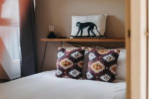 Comfort Triple Room with Shower room in HOLT Hotel