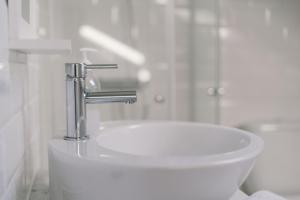 Best Houses 60 - Lusiadas I